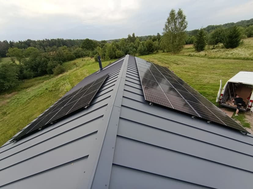 Energiją taupanti saulės sistema